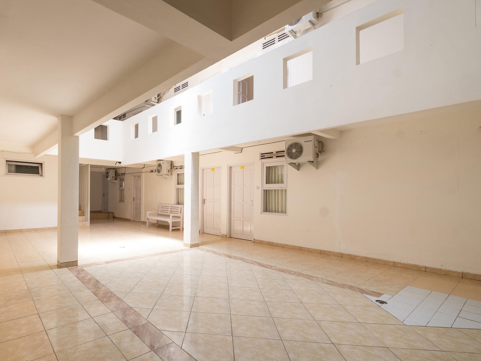 Oyo 2173 Bnv House Babarsari Hotel Maguwo Eksteriør billede