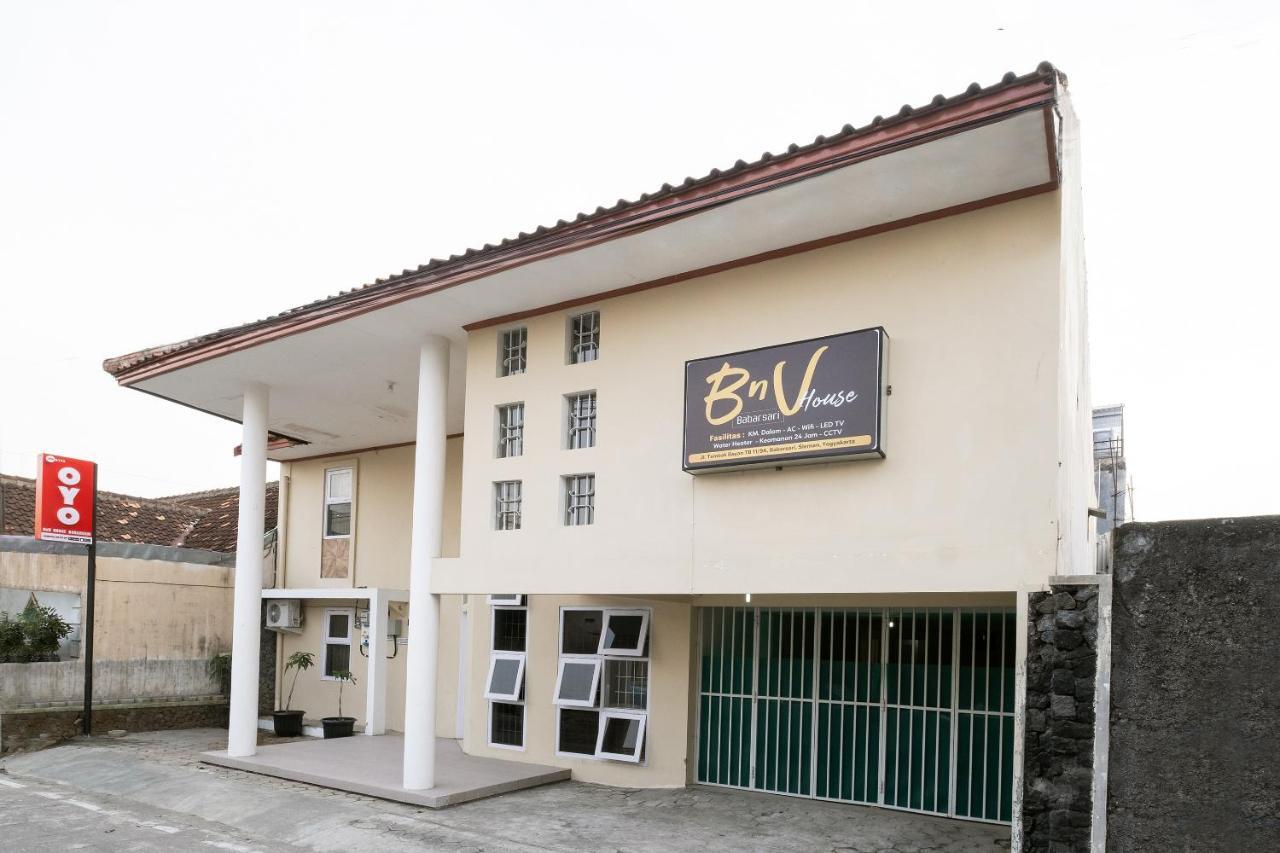 Oyo 2173 Bnv House Babarsari Hotel Maguwo Eksteriør billede